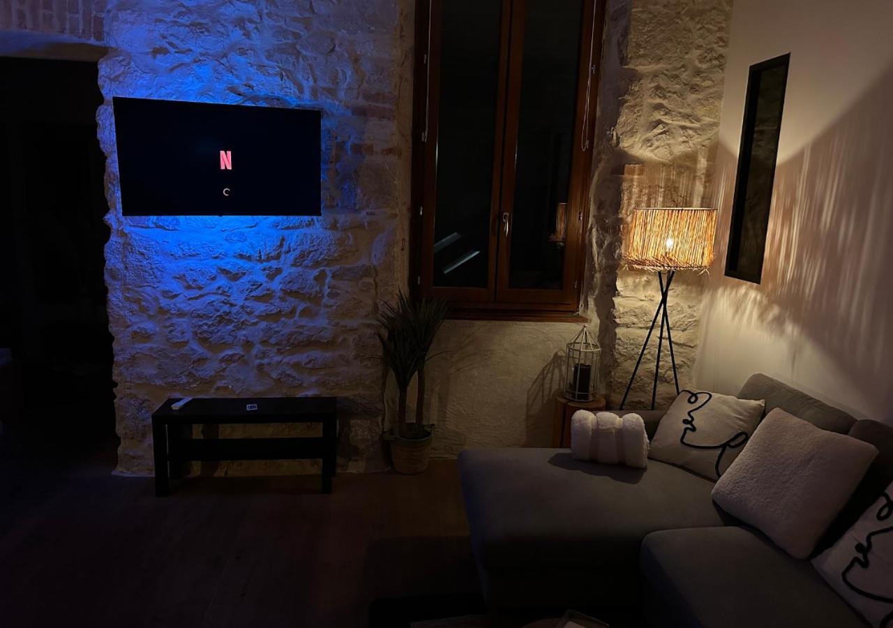 French Loft - Central & Comfy Анси Экстерьер фото