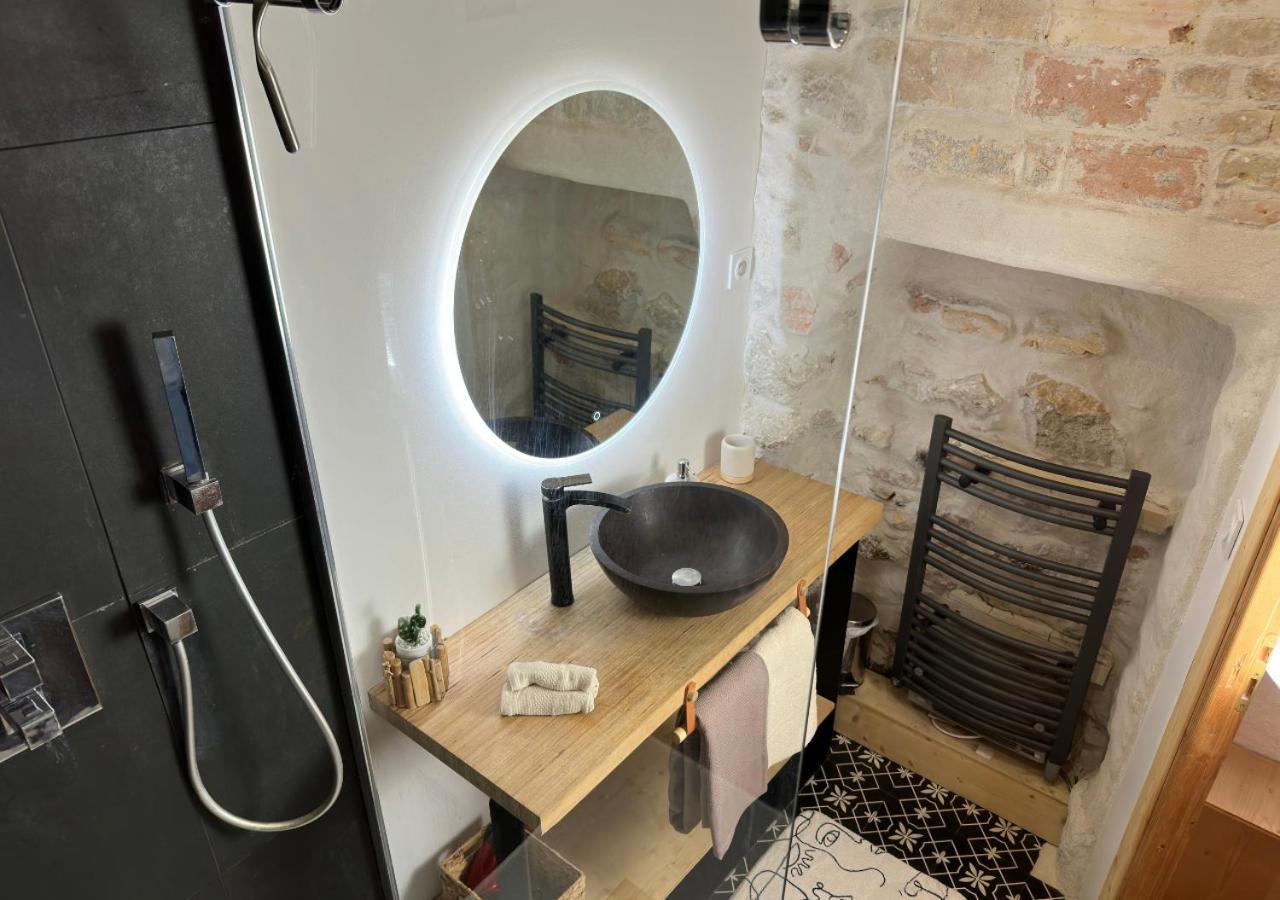 French Loft - Central & Comfy Анси Экстерьер фото